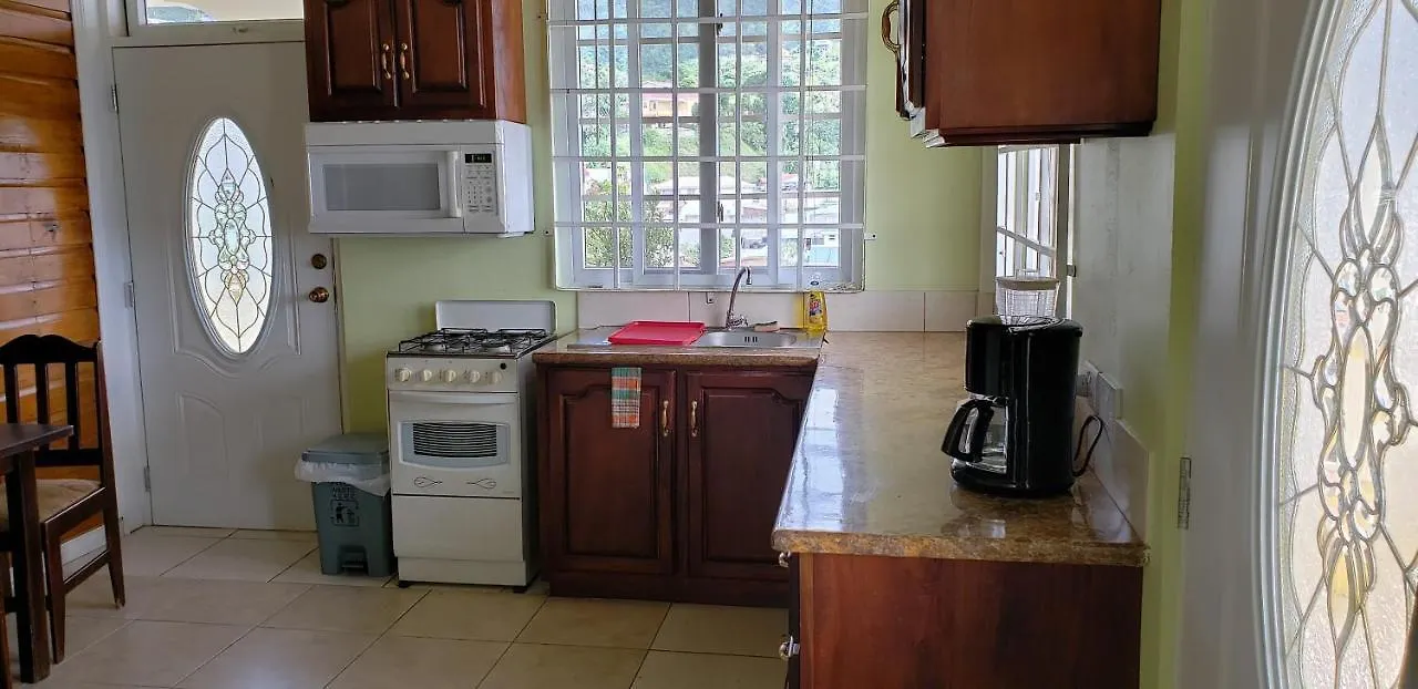 Unit 3 Private Apartment - 로조