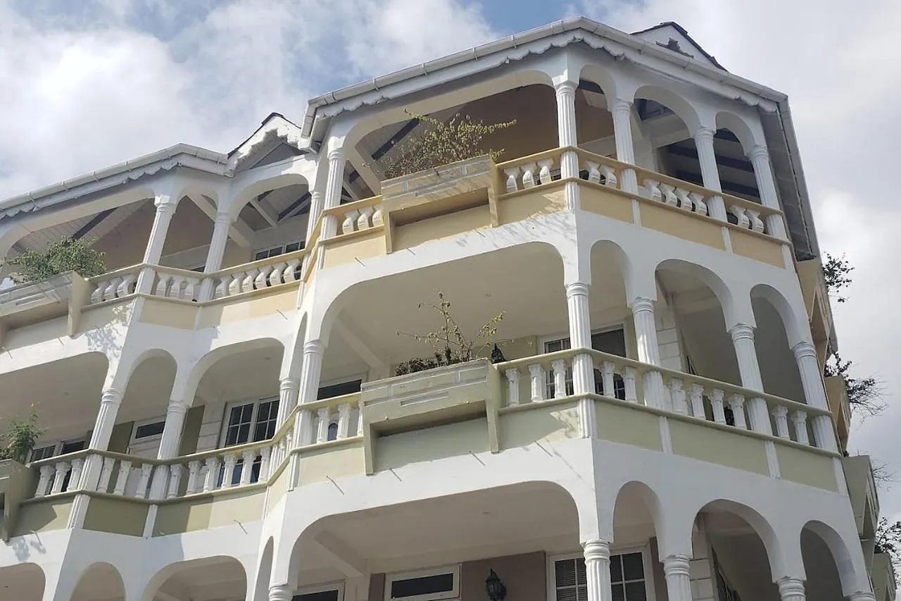 Unit 3 Private Apartment - Roseau Dominica